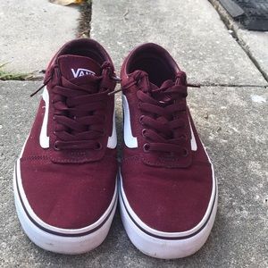 COPY - Size 8 old school maroon vans